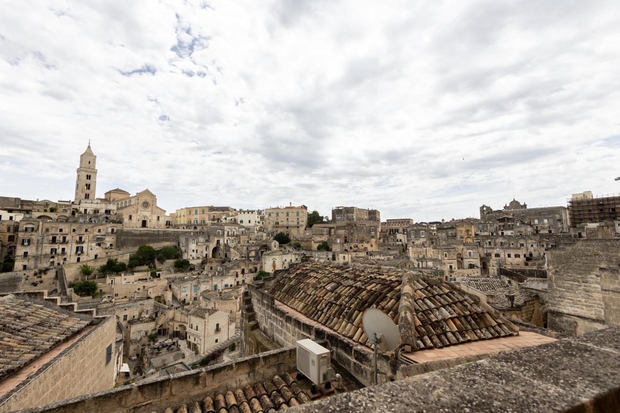 Villa Antica Dimora Storica La Finestra Sul Campanile Matera Exterior foto