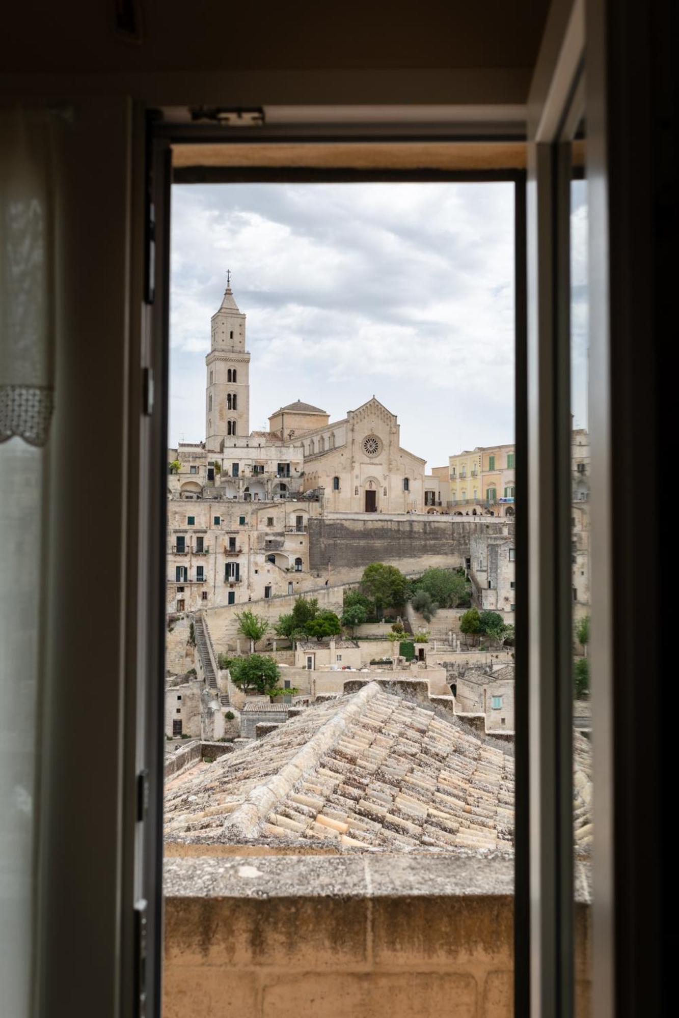Villa Antica Dimora Storica La Finestra Sul Campanile Matera Exterior foto