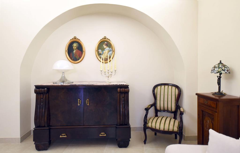 Villa Antica Dimora Storica La Finestra Sul Campanile Matera Exterior foto
