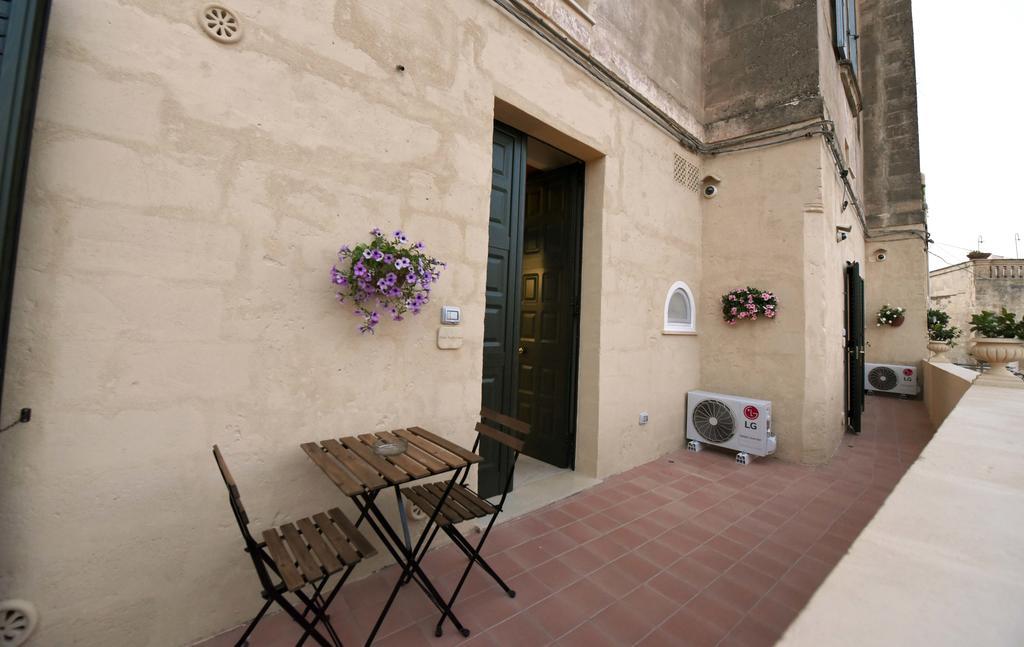 Villa Antica Dimora Storica La Finestra Sul Campanile Matera Exterior foto