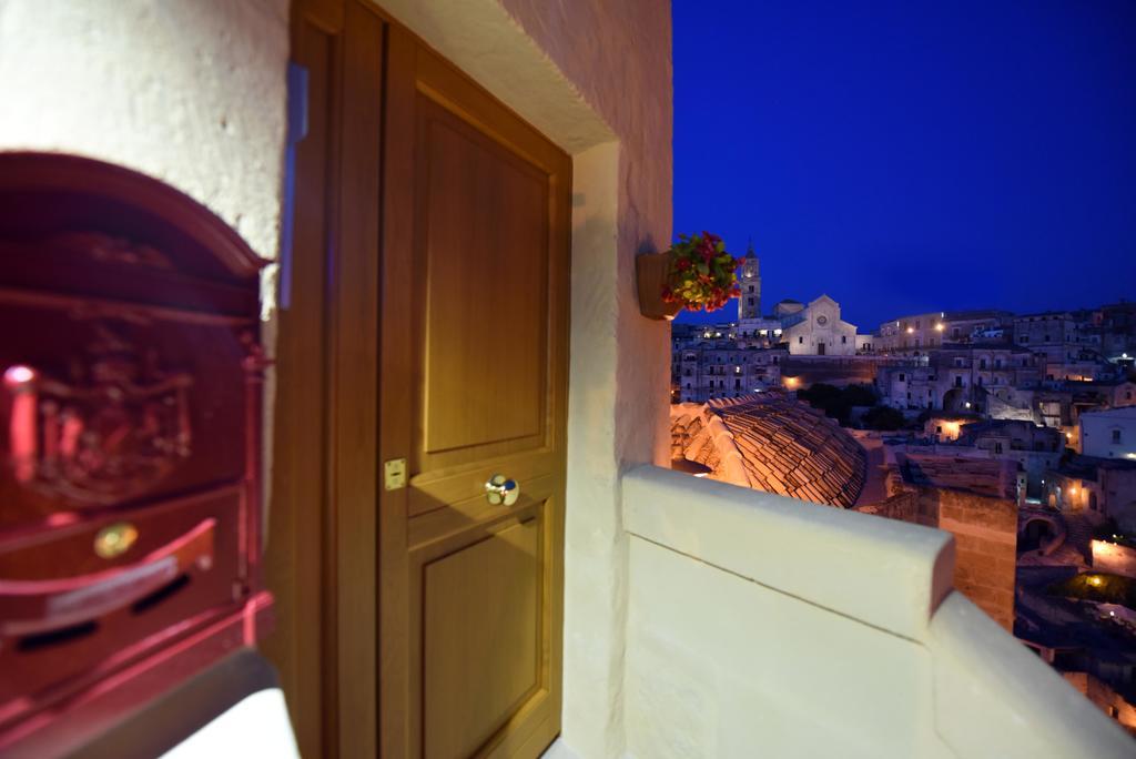 Villa Antica Dimora Storica La Finestra Sul Campanile Matera Exterior foto