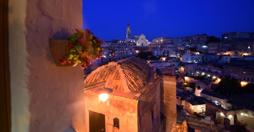 Villa Antica Dimora Storica La Finestra Sul Campanile Matera Exterior foto